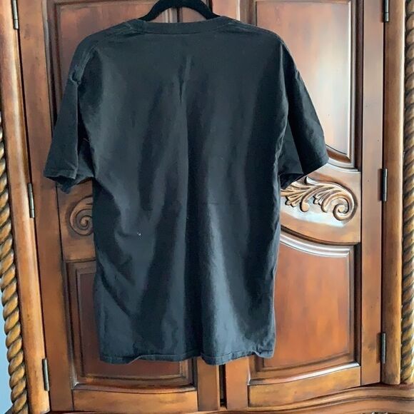 Black screen print t- shirt- L - Picture 3 of 4